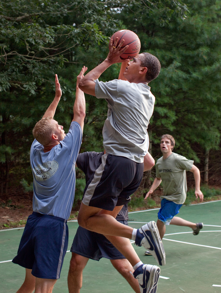 Culitos políticos Obamabasketball4